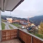 4br With Panoramic Mountain Views *